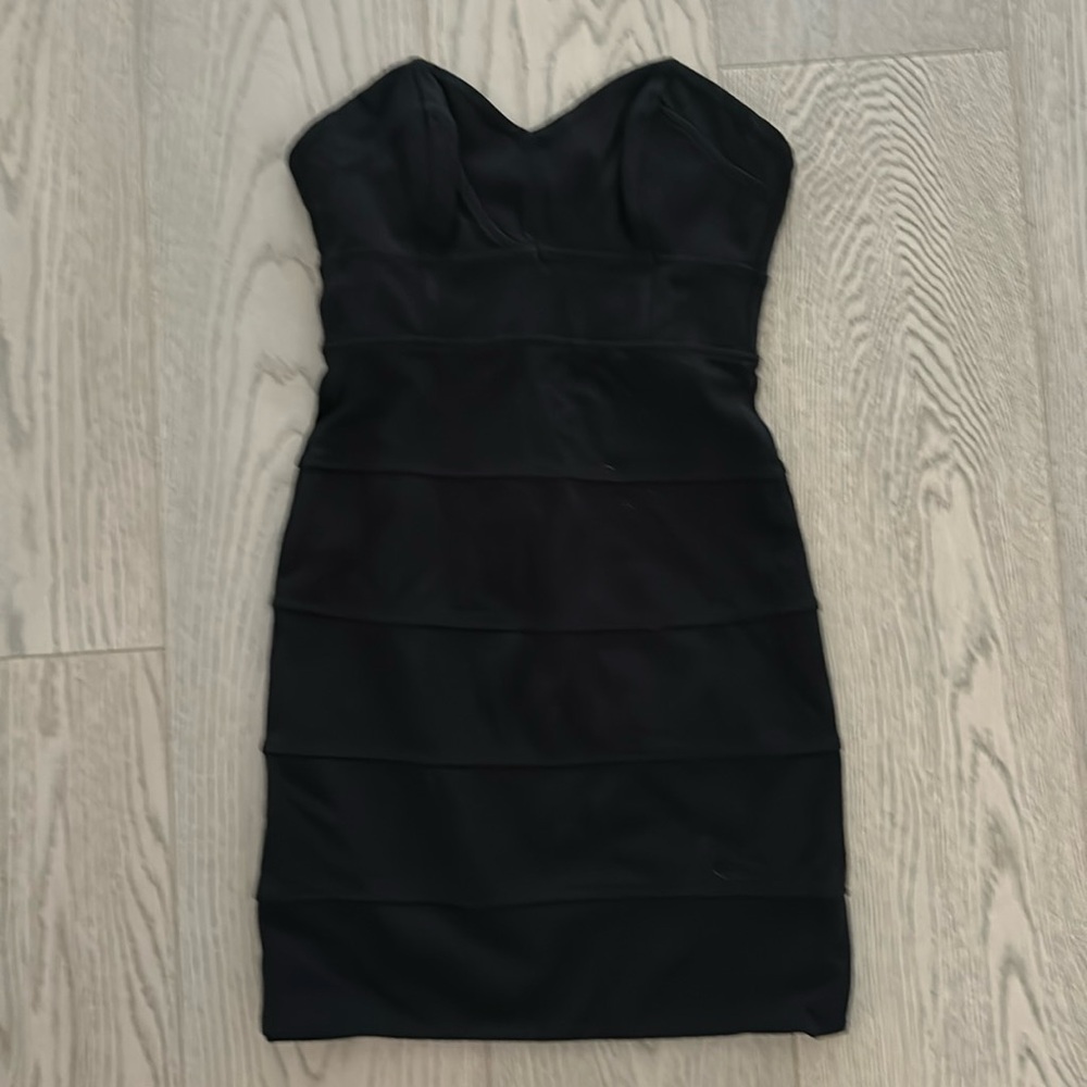 Talula Aritzia fitted dress size 2